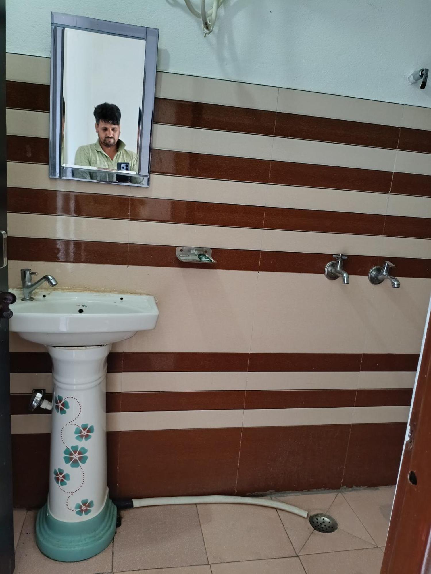 Mayur Homestay Ukhimath Zewnętrze zdjęcie